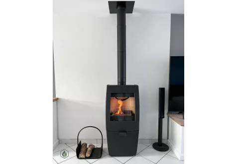 Poêle à Bois dans le Nord — Quand la Flamme Remplace l'Écran